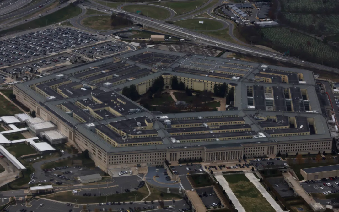 El FBI arresta a un joven de 21 años por la filtración de documentos del Pentágono
