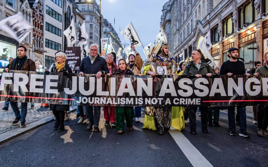 El FBI reabre el caso de Assange, a pesar de la presión australiana para poner fin al enjuiciamiento
