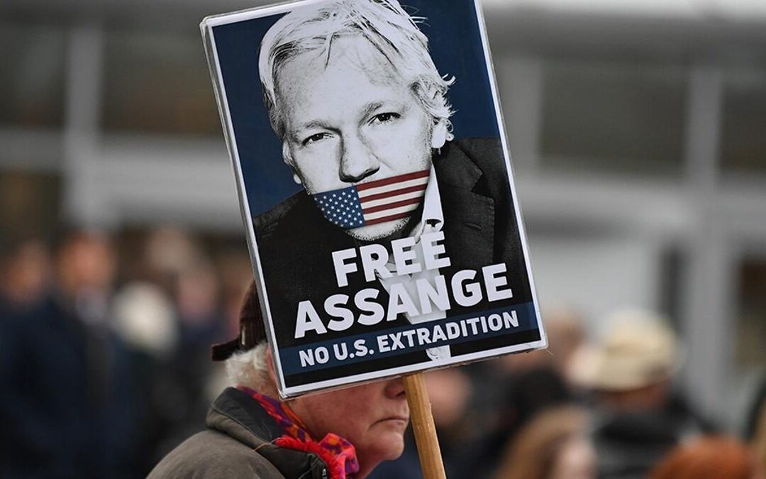 Julian Assange: 5 años en una prisión británica por denunciar crímenes de guerra