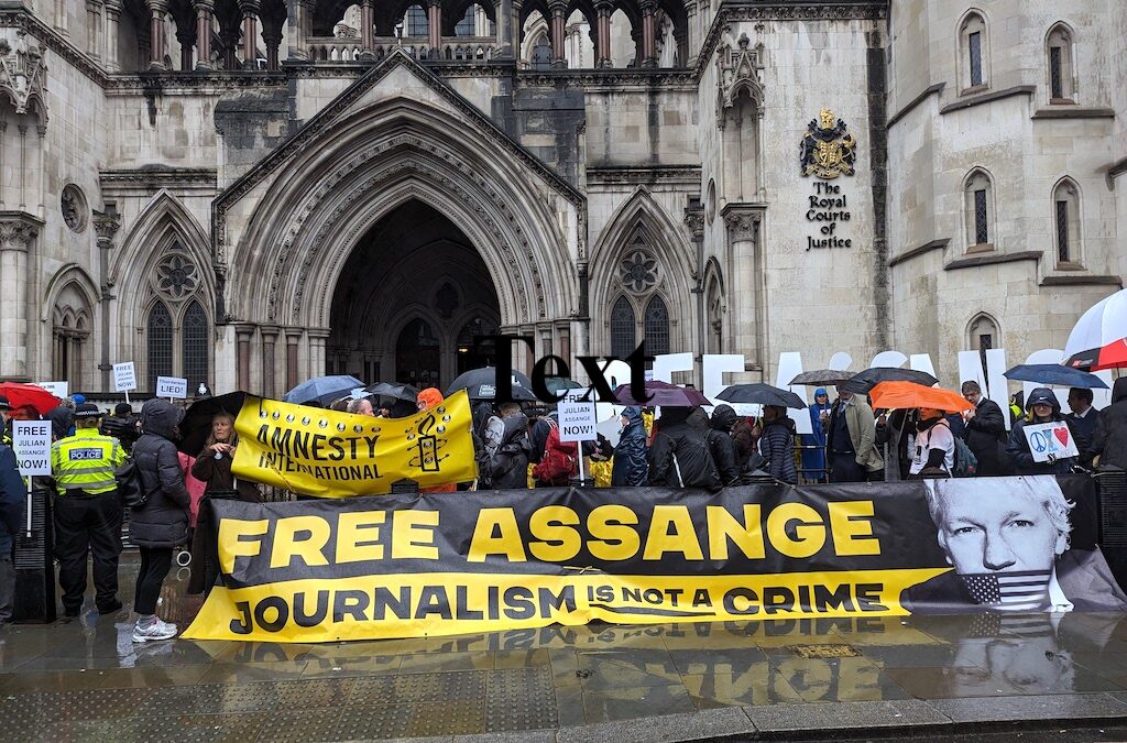 Julian Assange obtuvo una victoria, pero la lucha no ha terminado