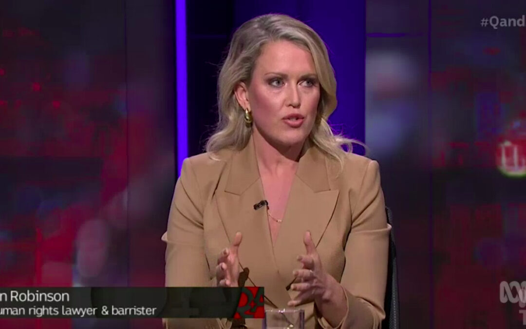 Habló la abogada de Julian Assange: «Este es el momento»