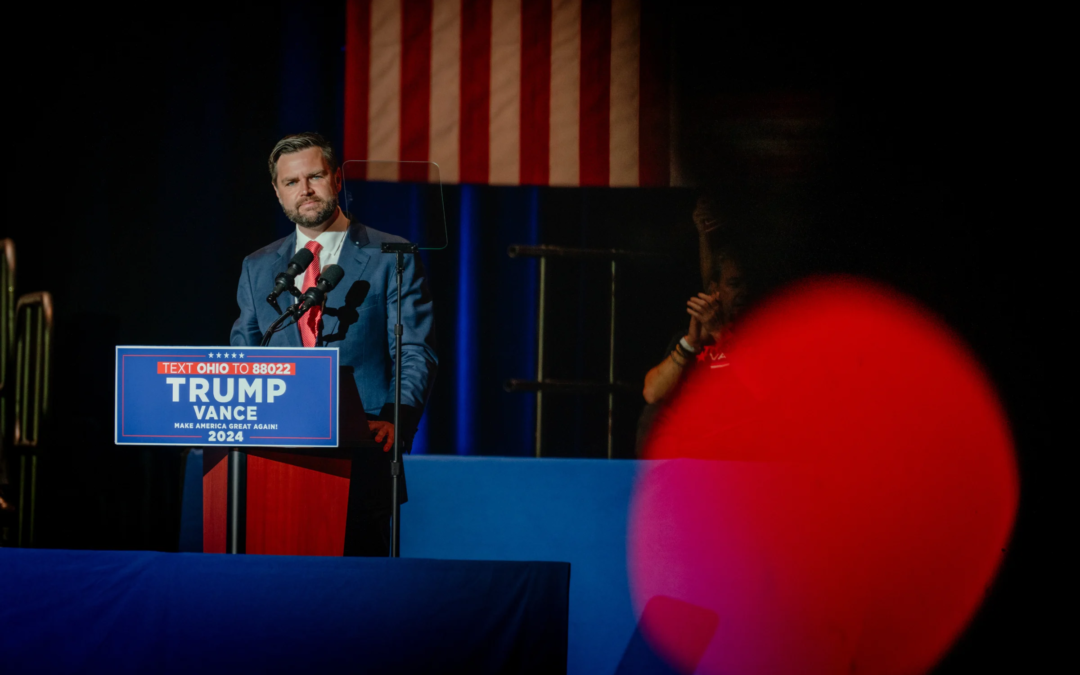 Una ex compañera de clase y amiga de JD Vance en Yale filtró mails al NYTIMES y asegura que es un «camaleón»