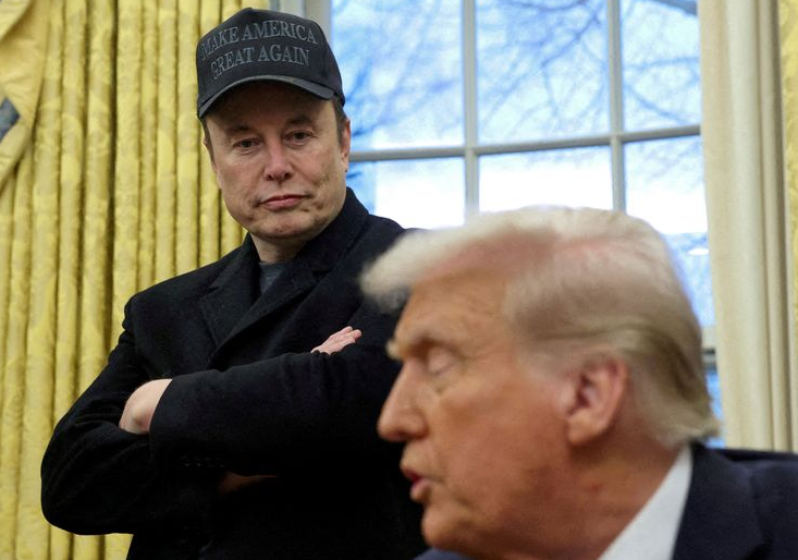 EE.UU.: Filtraciones revelan crisis en la FAA por renuncias masivas vinculadas a Elon Musk