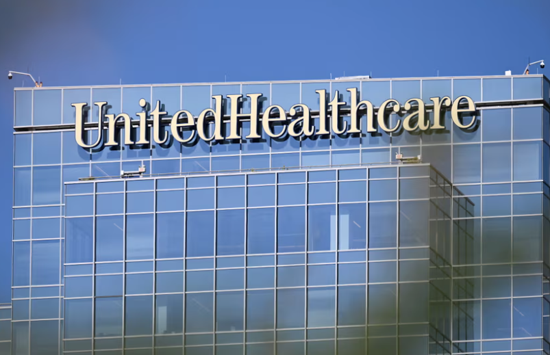 Filtraciones revelan pagos secretos de UnitedHealth a hogares de ancianos para reducir traslados hospitalarios